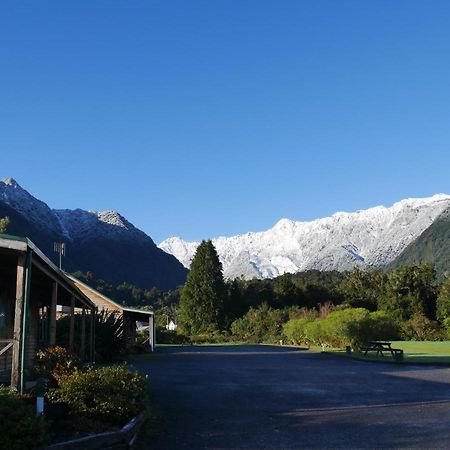 Rainforest Motel Fox Glacier Exteriér fotografie