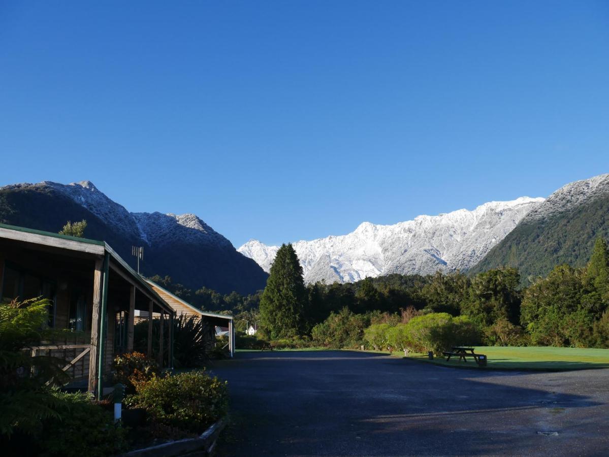 Rainforest Motel Fox Glacier Exteriér fotografie